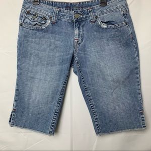 MISS BISOU Women's Bermuda Jean Shorts Size 32 Factory Fray Faded Distressed